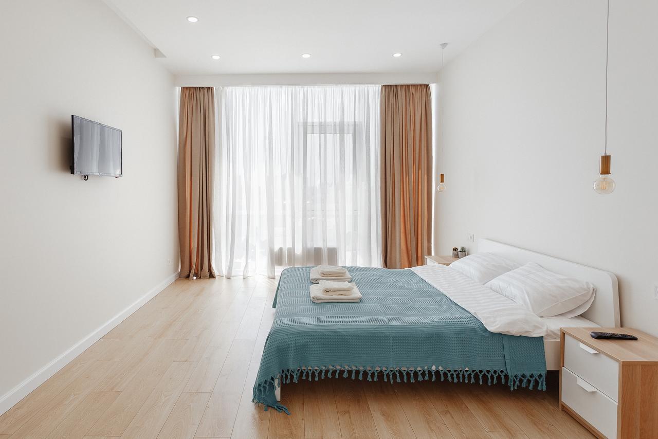 Skycity Apartments Odessa Exterior photo