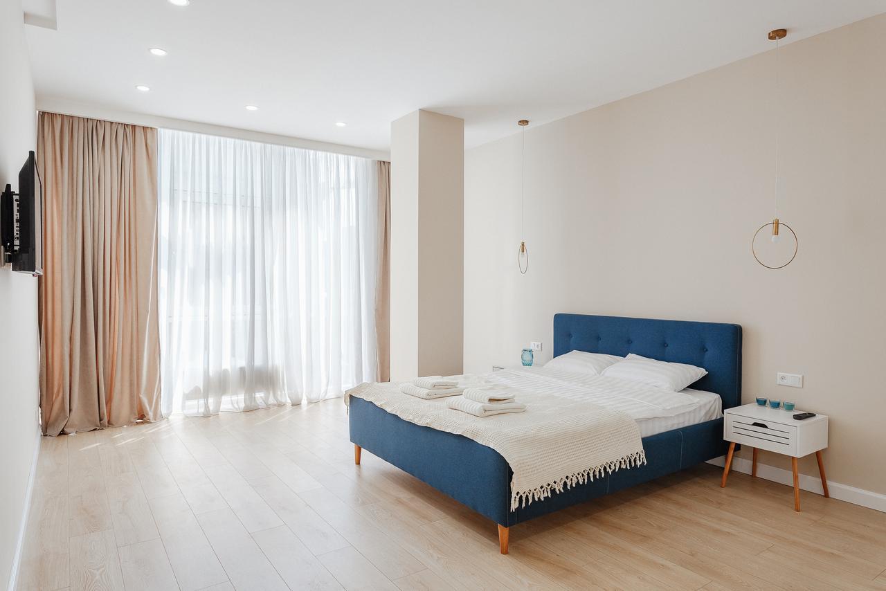 Skycity Apartments Odessa Exterior photo